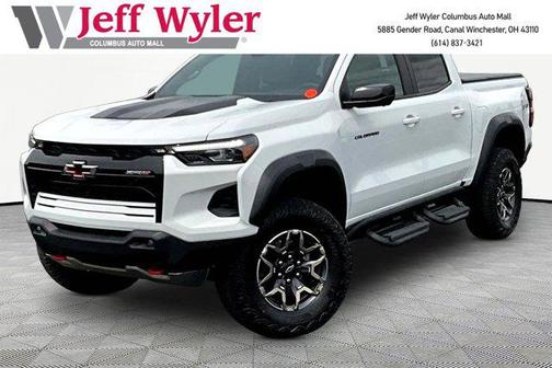 Summit White 2024 Chevrolet Colorado ZR2