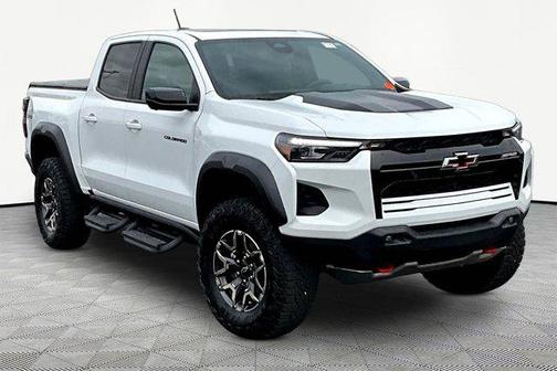 Summit White 2024 Chevrolet Colorado ZR2