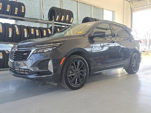 2022 Chevrolet Equinox FWD RS