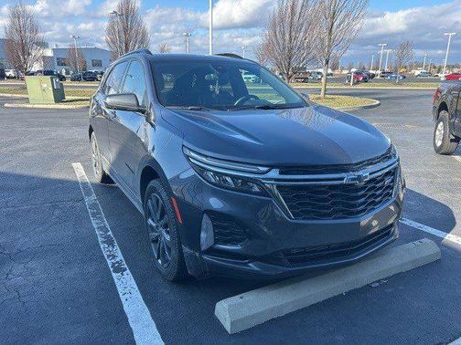 2022 Chevrolet Equinox FWD RS