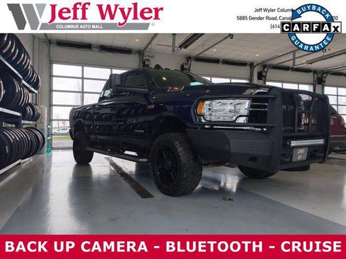 2021 RAM 2500 Tradesman Crew Cab 4x4 6'4' Box