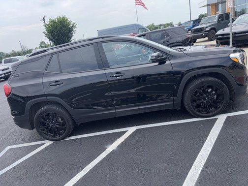 2021 GMC Terrain SLE