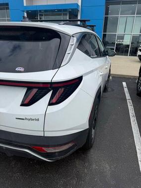White Pearl 2024 Hyundai TUCSON Hybrid Limited