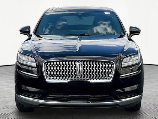 INFINITE BLACK MET CC 2023 Lincoln Nautilus Reserve