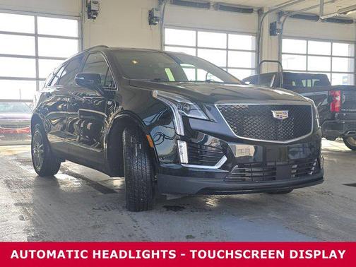 2022 Cadillac XT5 Sport