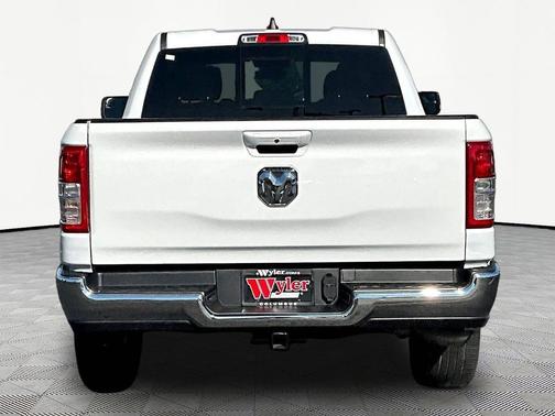 Bright White Clearcoat 2022 RAM 1500 Big Horn/Lone Star
