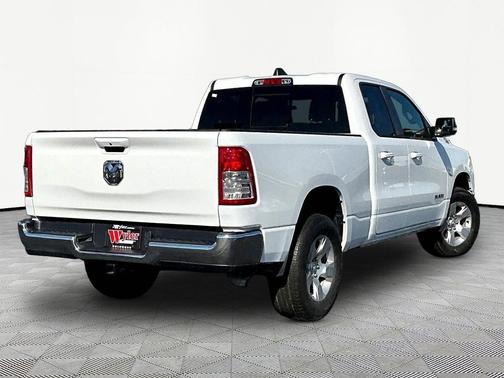 Bright White Clearcoat 2022 RAM 1500 Big Horn/Lone Star