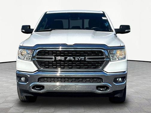 Bright White Clearcoat 2022 RAM 1500 Big Horn/Lone Star