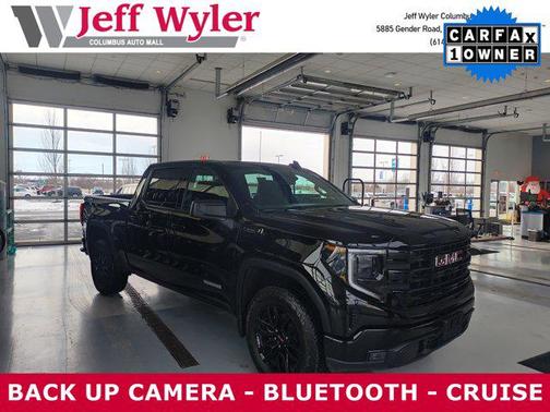 2025 GMC Sierra 1500 Elevation