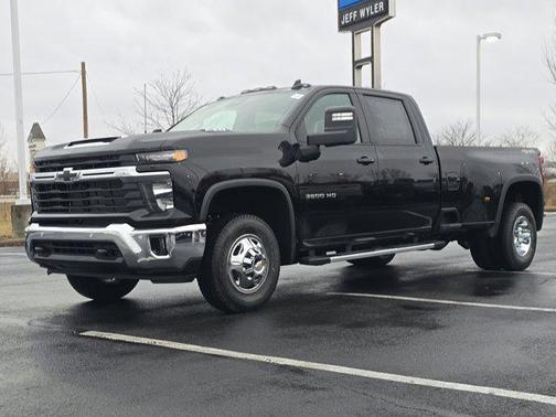 2026 Chevrolet Silverado 3500 LT