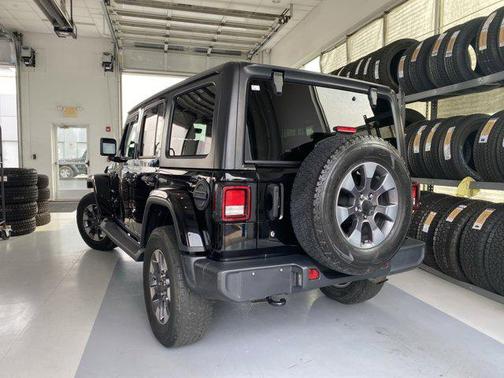 2018 Jeep Wrangler Unlimited Sahara