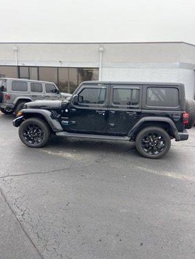 2022 Jeep Wrangler Unlimited 4xe Sahara