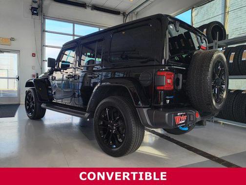 2022 Jeep Wrangler Unlimited 4xe Sahara