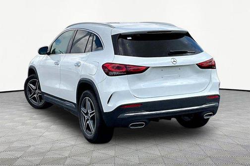 Polar White 2022 Mercedes-Benz GLA 250 4MATIC