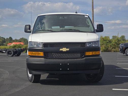 2025 Chevrolet Express 3500 RWD 3500 Extended Wheelbase WT