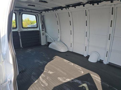 2025 Chevrolet Express 3500 RWD 3500 Extended Wheelbase WT