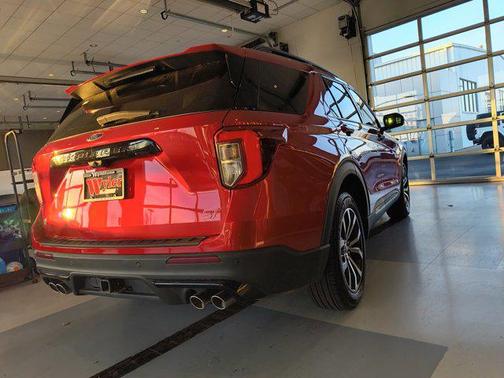 2023 Ford Explorer ST