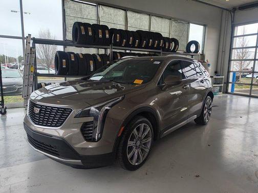 2020 Cadillac XT4 Premium Luxury