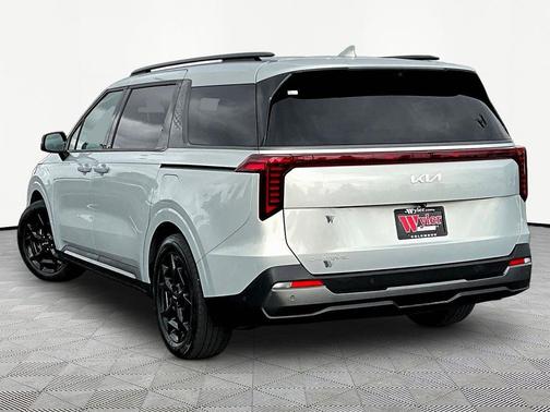 Ivory Silver 2025 Kia Carnival SX Prestige