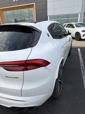 Bianco 2023 Maserati Grecale Modena