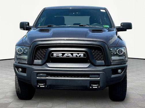 Granite Crystal Metallic Clearcoat 2018 RAM 1500 Rebel