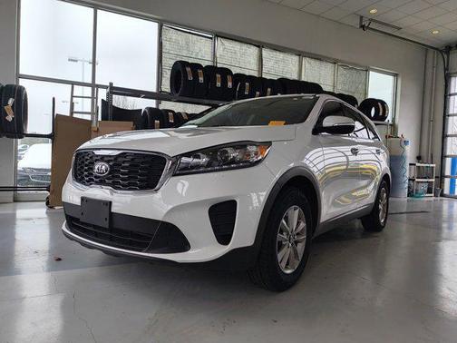 2020 Kia Sorento LX