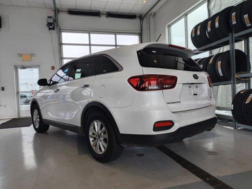 2020 Kia Sorento LX