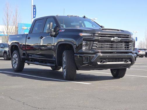 2026 Chevrolet Silverado 2500 Custom