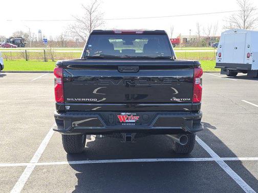 2026 Chevrolet Silverado 2500 Custom