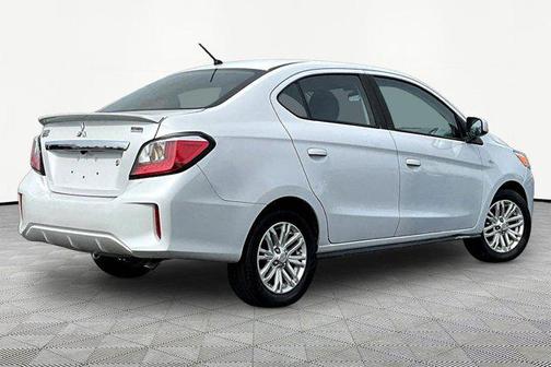 2024 Mitsubishi Mirage G4 LE