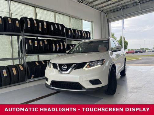 2016 Nissan Rogue SV