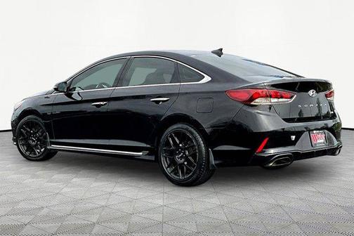 2018 Hyundai SONATA Sport 2.0T