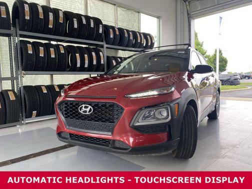 2021 Hyundai KONA SEL
