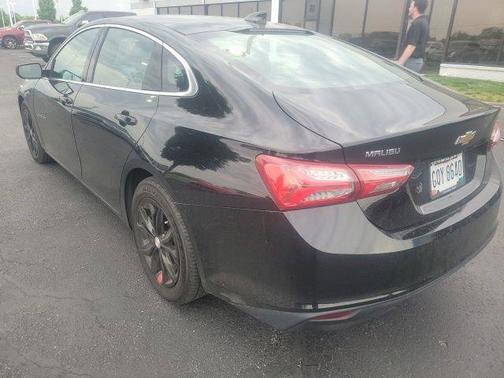Mosaic Black Metallic 2019 Chevrolet Malibu LT