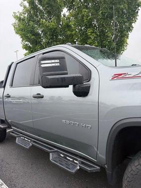 Sterling Gray Metallic 2024 Chevrolet Silverado 2500 Custom