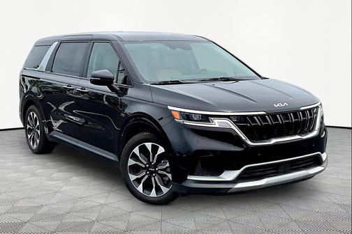 Aurora Black Pearl 2023 Kia Carnival EX