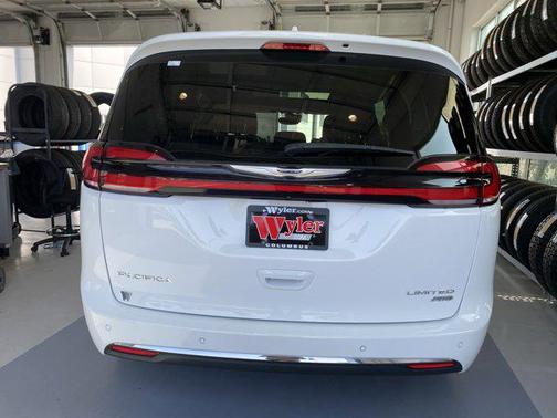 2021 Chrysler Pacifica Limited