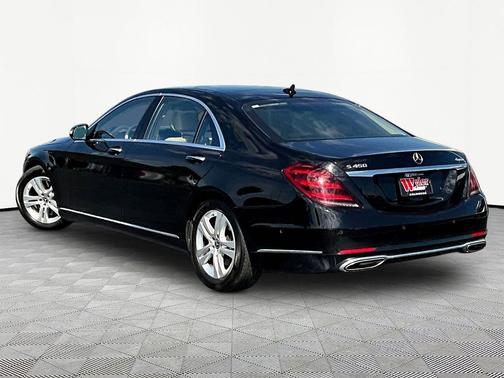 Obsidian Black Metallic 2018 Mercedes-Benz S-Class 4MATIC