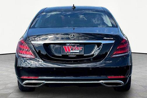 Obsidian Black Metallic 2018 Mercedes-Benz S-Class 4MATIC