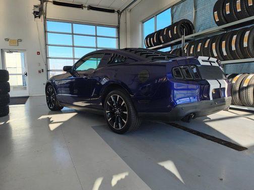 2012 Ford Mustang V6