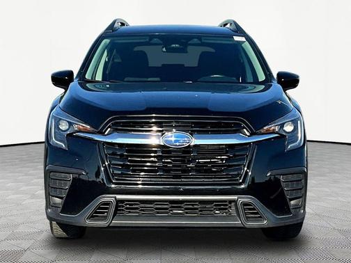 Crystal Black Silica 2024 Subaru Ascent Premium 8-Passenger