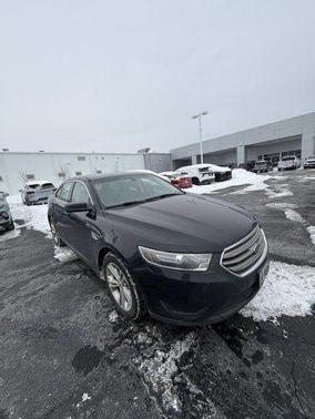 2018 Ford Taurus SE