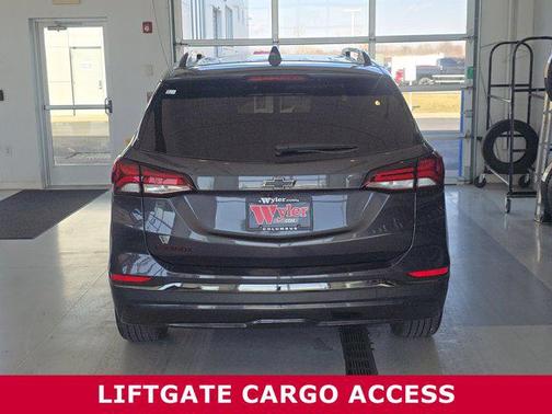 2022 Chevrolet Equinox Premier w/1LZ