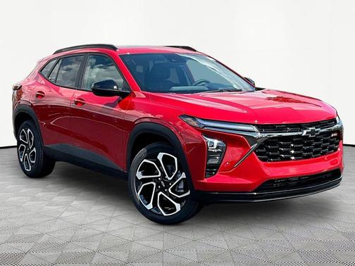 Apex Red 2026 Chevrolet Trax FWD 2RS