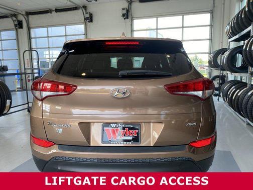 2017 Hyundai TUCSON SE Plus