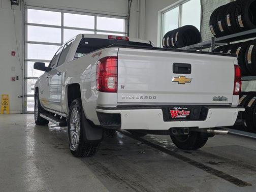 2017 Chevrolet Silverado 1500 High Country