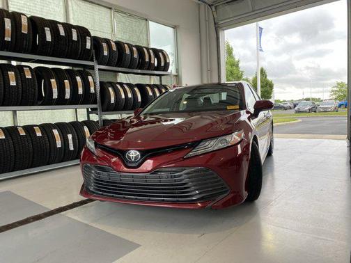 2018 Toyota Camry XLE