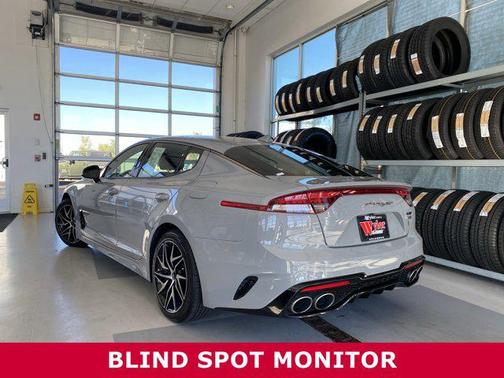 2022 Kia Stinger GT-Line
