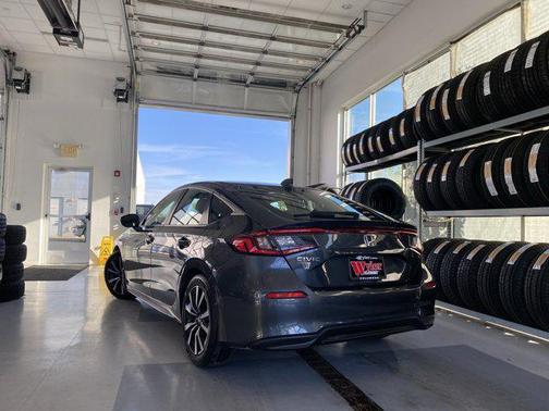2023 Honda Civic EX-L