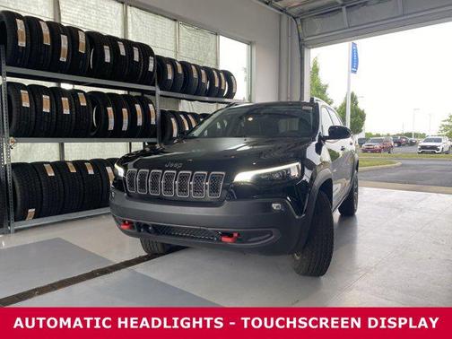 2022 Jeep Cherokee Trailhawk
